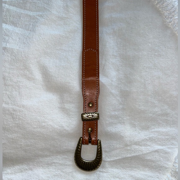 Tecovas Women’s Cowhide Light Brown Belt - Picture 3 of 9